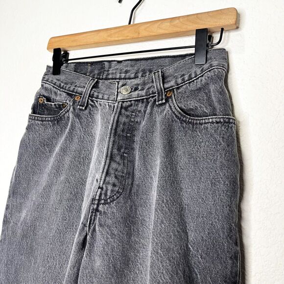Vintage 80s Levi's 501 Slim Tapered Button Fly Rigid Denim Jeans Mom - Picture 3 of 14